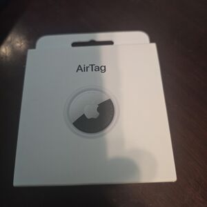 Brand New NrvApple AirTag in Classic White